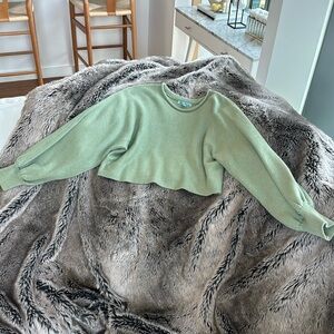 Green cropped sweater